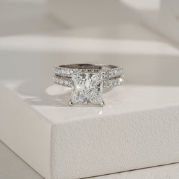 Royal Radiance Princess Cut Bridal Ring Set
